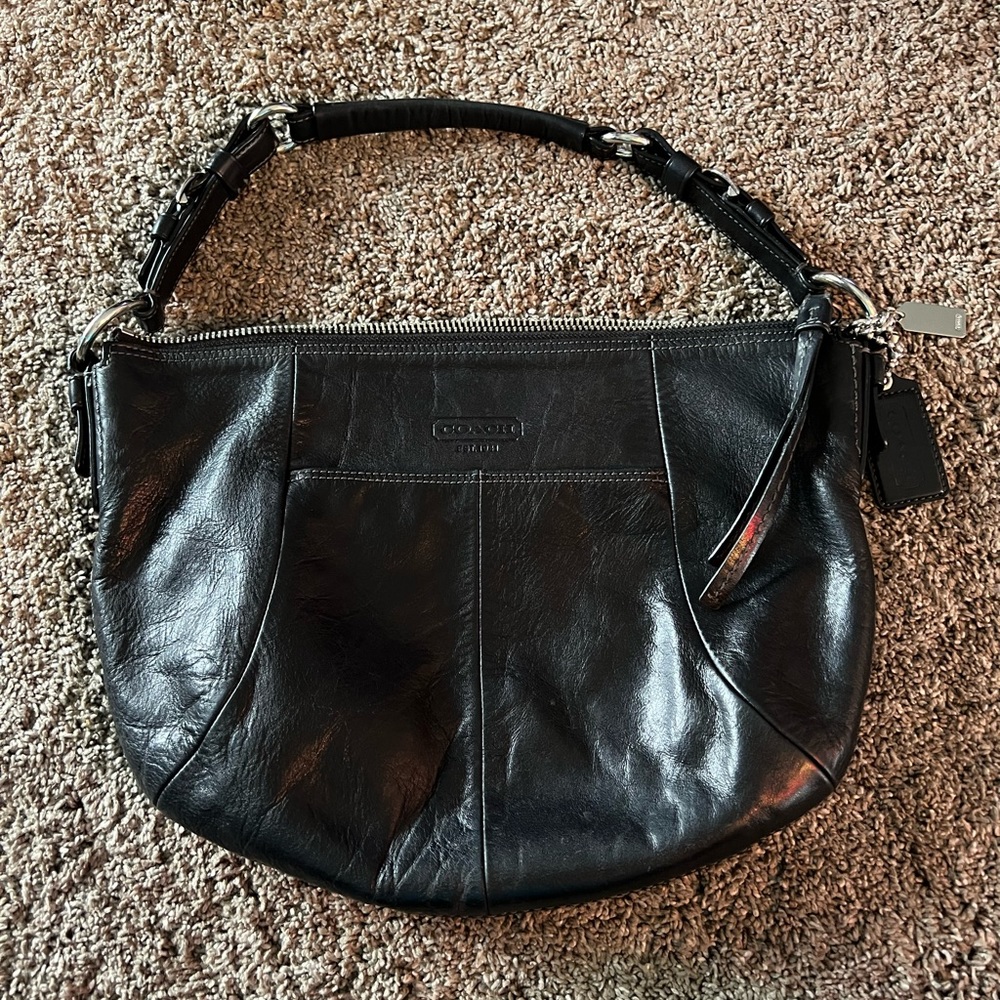 Authentic Leather Coach Shoulder bag
